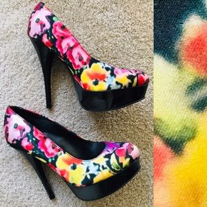 BRASH Floral Print PLATFORM HEELS Size 7 New